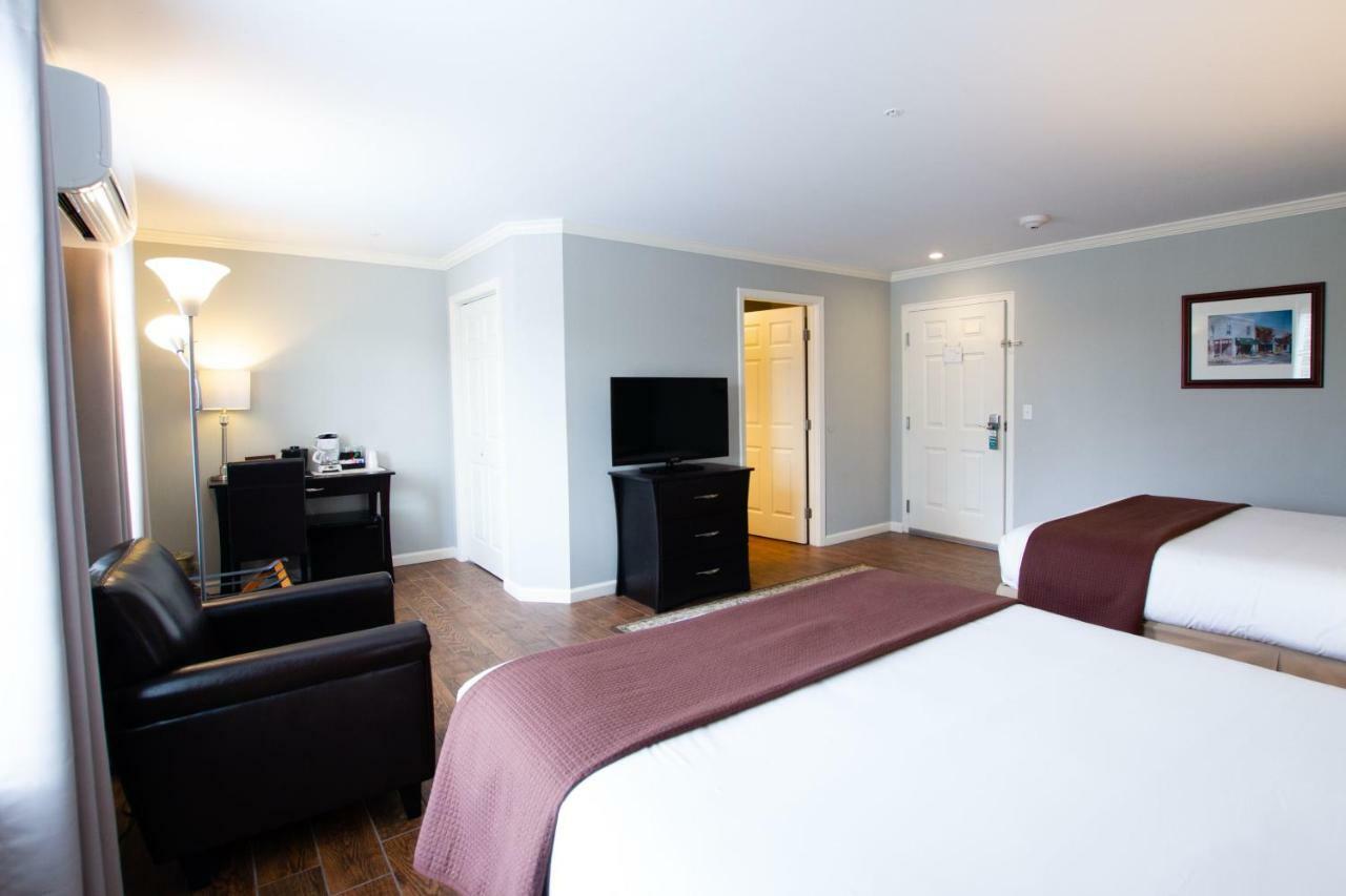 The Dahlonega Square Hotel & Villas Екстер'єр фото