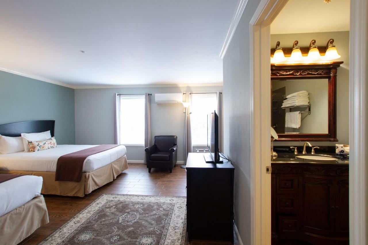 The Dahlonega Square Hotel & Villas Екстер'єр фото